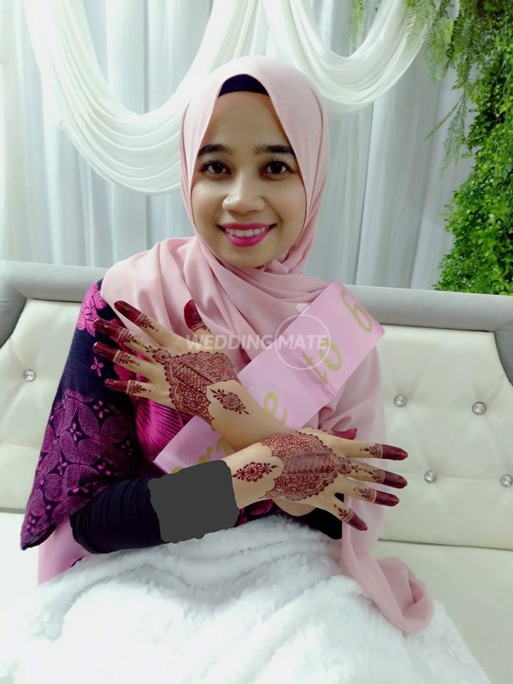 Farah.nadh henna artist and makeup