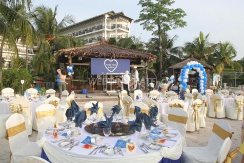 Philea Mines Beach Resort