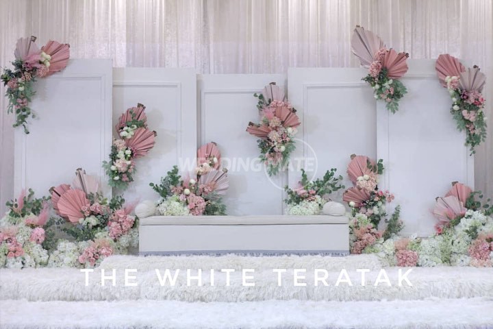 The White Teratak Wedding & Event