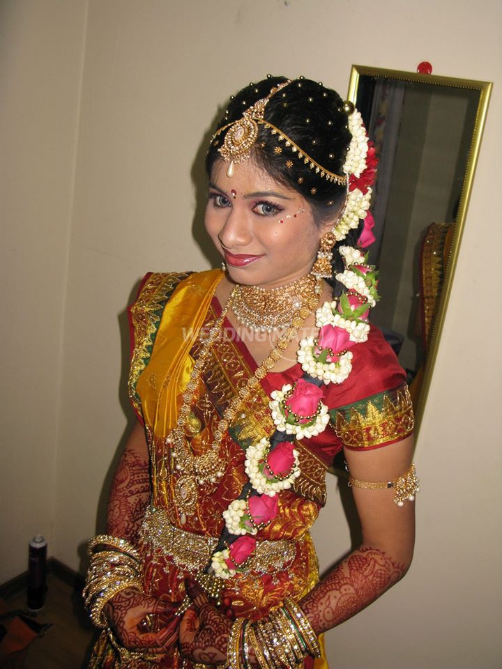 Amu's Academy of Bridal and Beauty