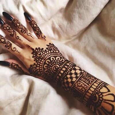 Henna arts