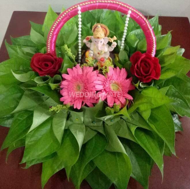 Ladies Point Tray Decoration