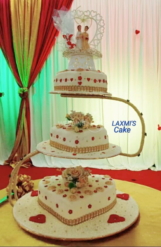 Laxmi's homemade cakes and cookies