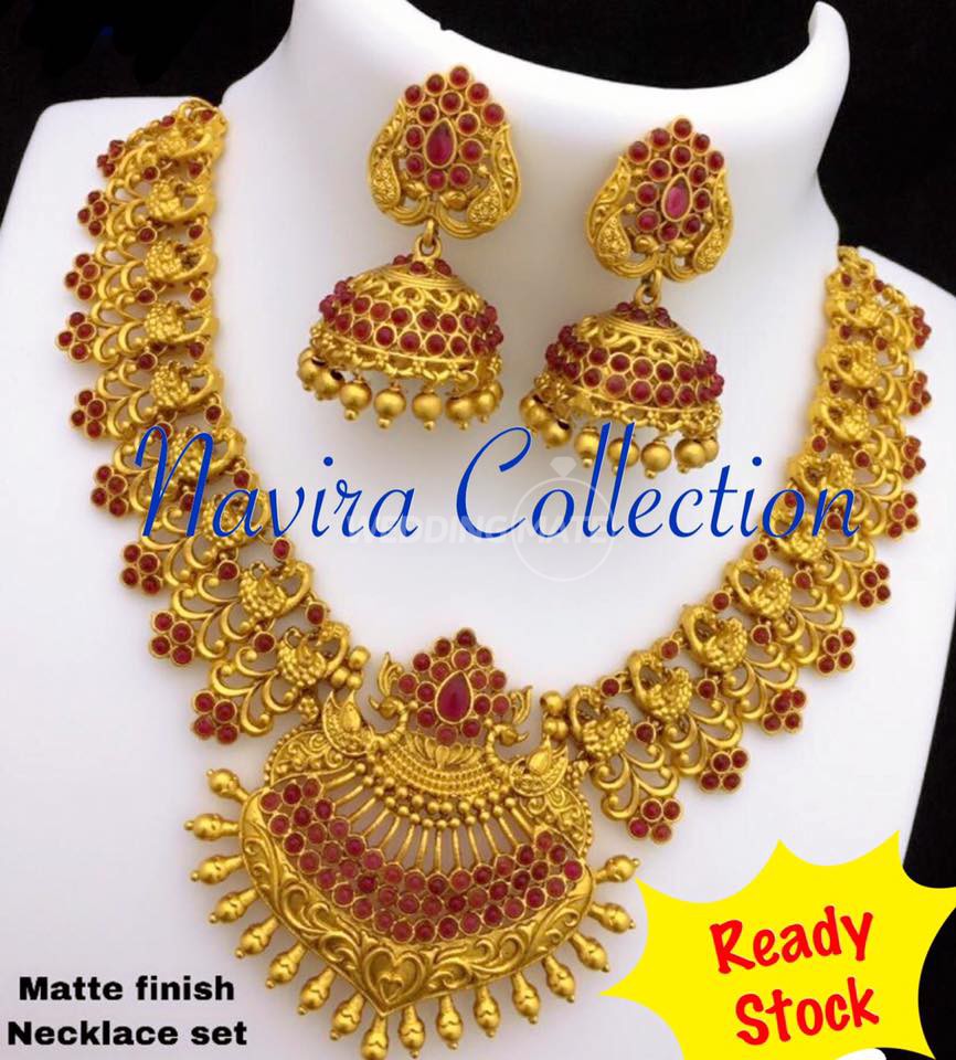 Navira Collection