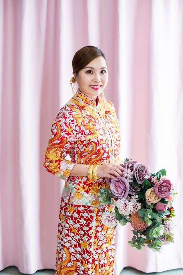 囍褂 Hei Kwa - Traditional Chinese Wedding Dress