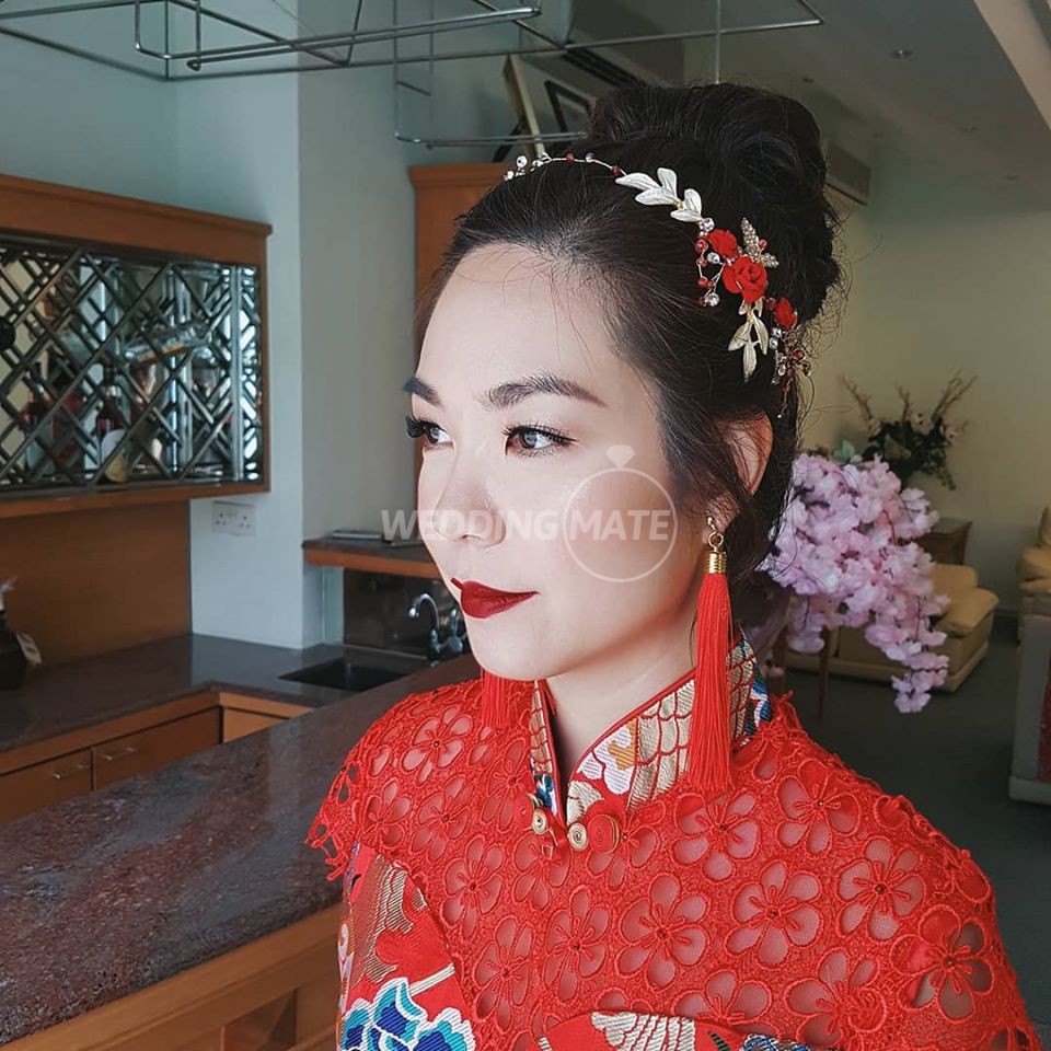 Joanne Tang Professional Makeup Artist
