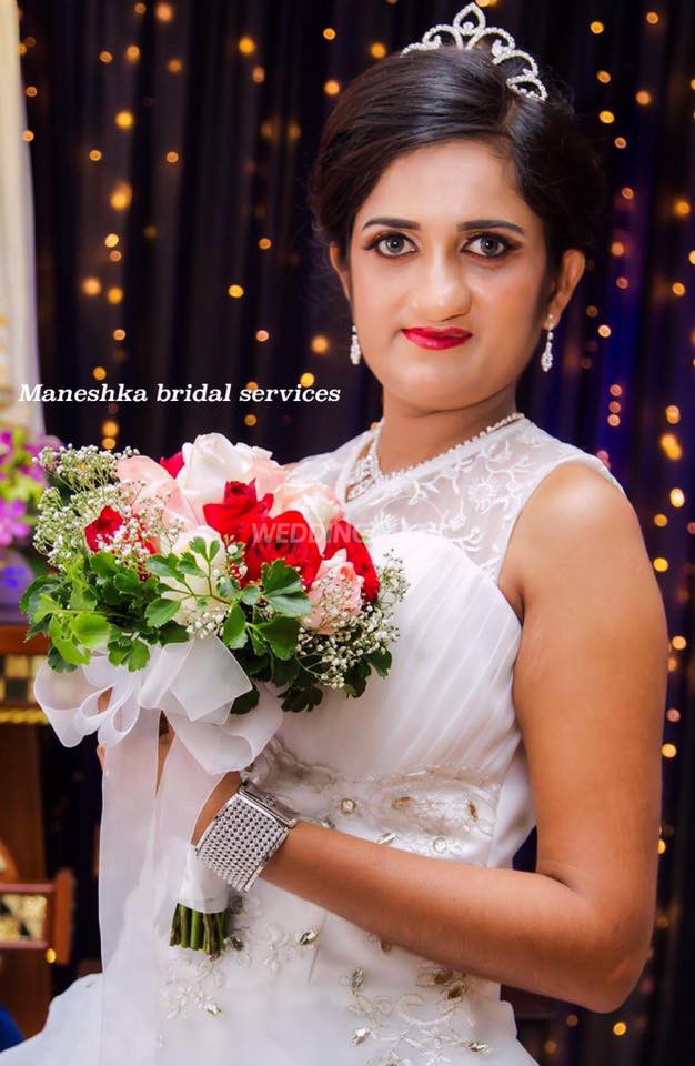Maneshka Bridal Services