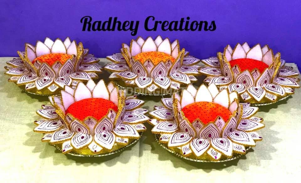 Radhey Creations-Tray Decoration & Gift