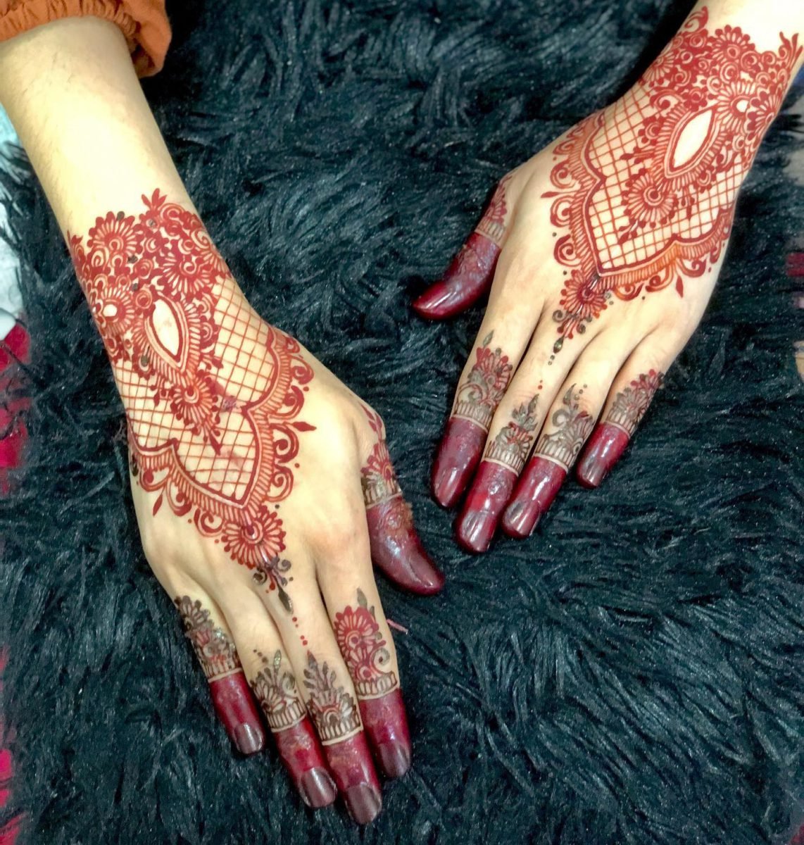 Cikna Henna