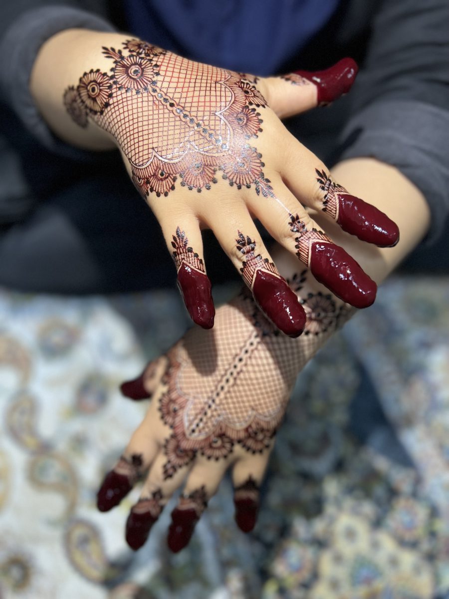Makeup & henna by Nina Ruslan