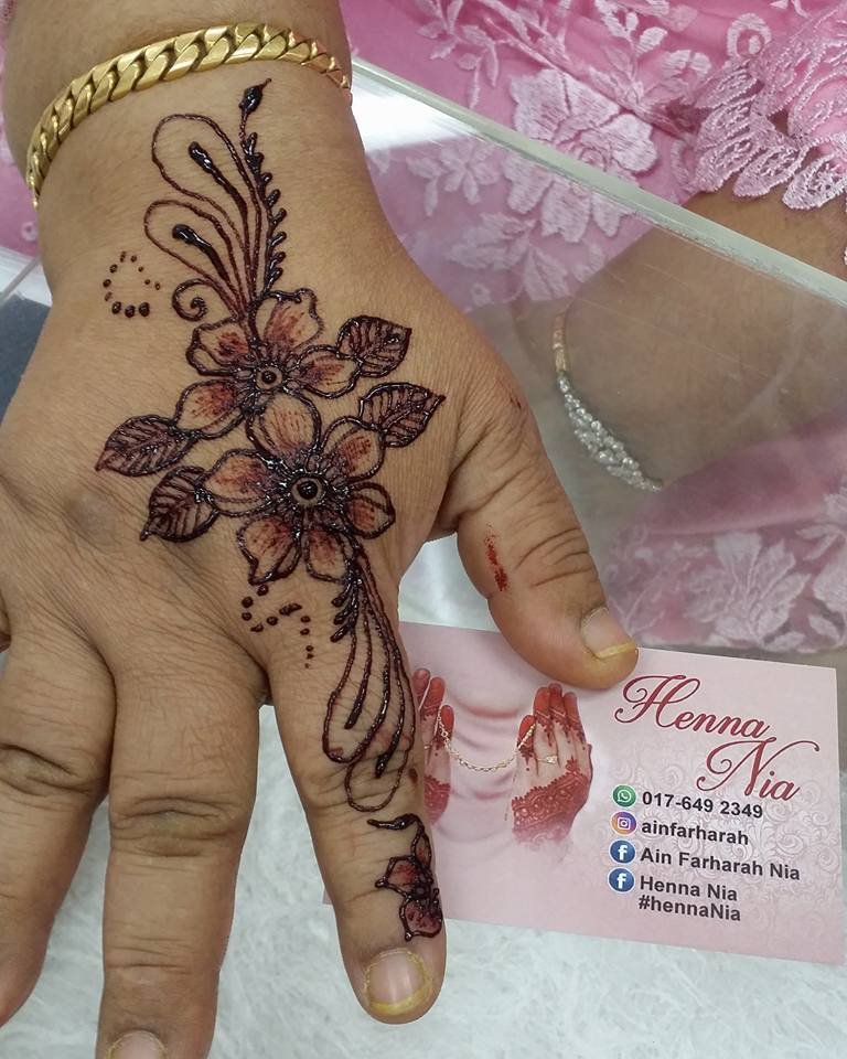 Henna Nia